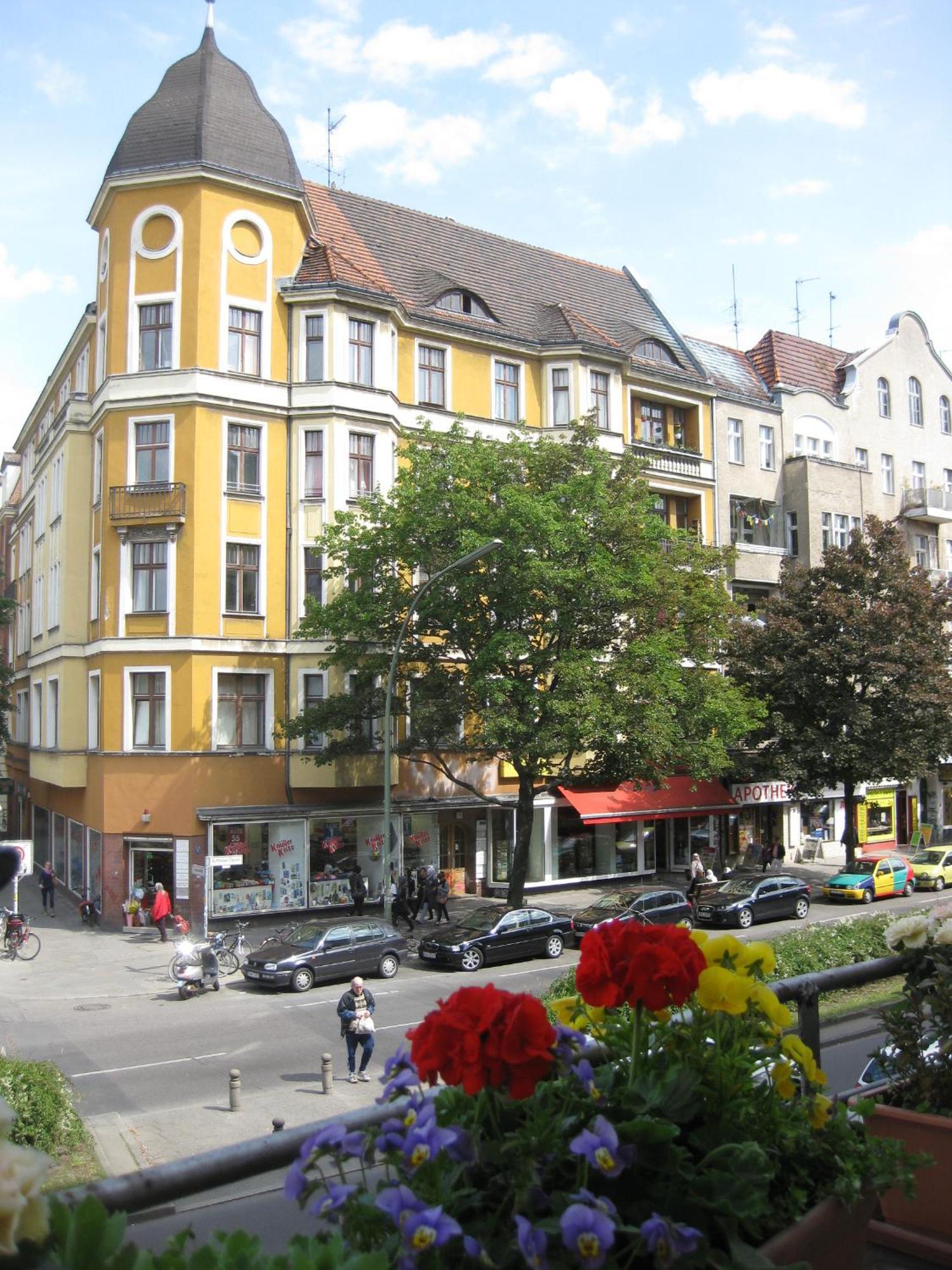 Hotel Am Hermannplatz Berlin Exterior photo